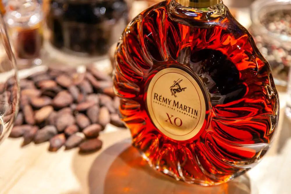 Los 10 mejores sustitutos de Hennessy: bebidas mixtas y sin alcohol