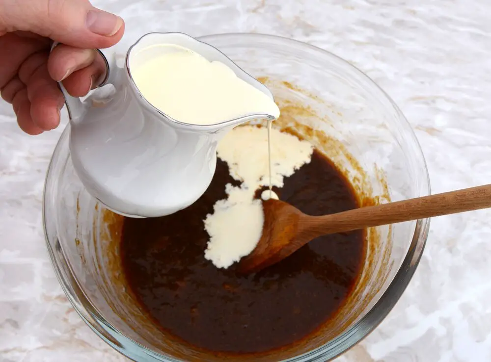 3 sustitutos de la crema agria para el pastel de queso