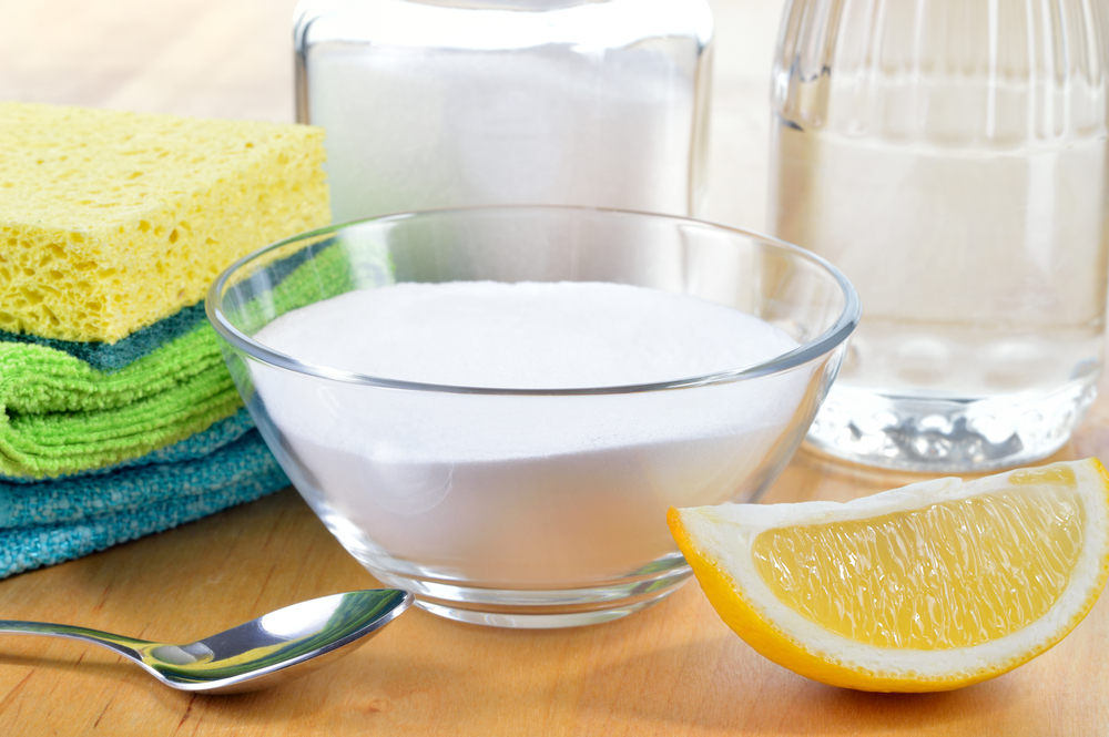 5 métodos fáciles para limpiar utensilios de cocina anodizados duros