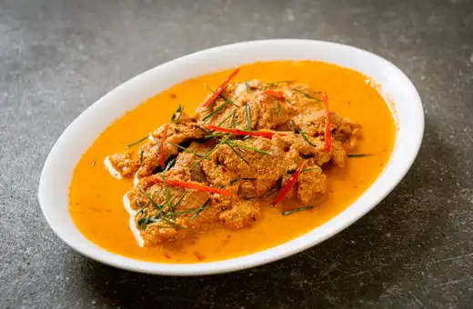 Los 7 mejores sustitutos de la pasta de curry verde
