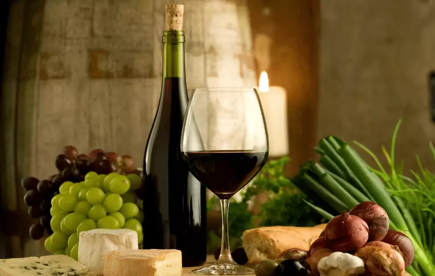 Los 15 mejores sustitutos del vino de Borgoña para cocinar