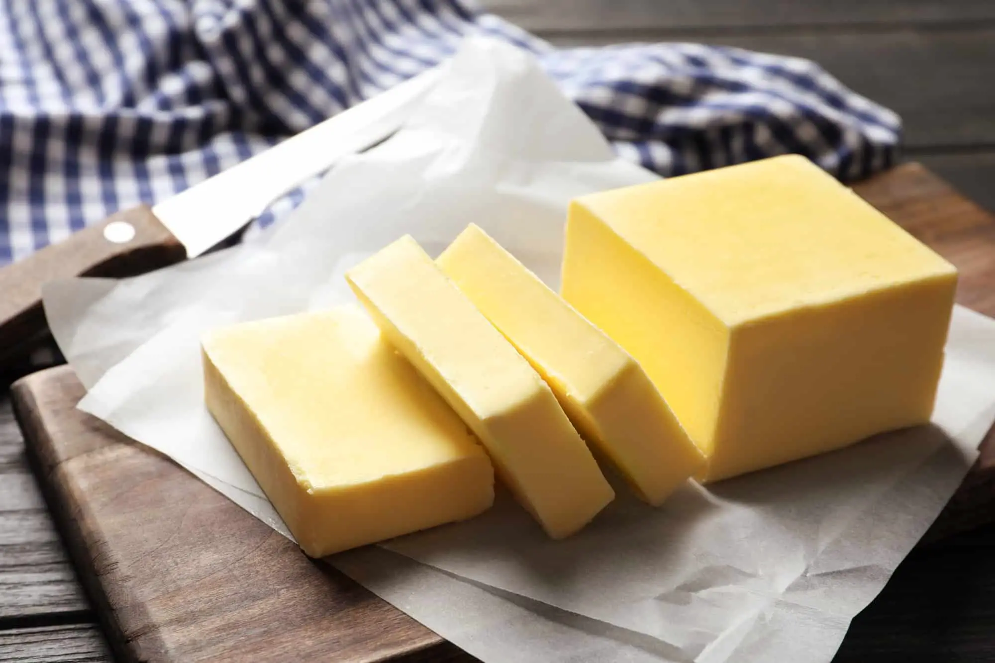 Mantequilla: la antigua grasa para cocinar a base de leche