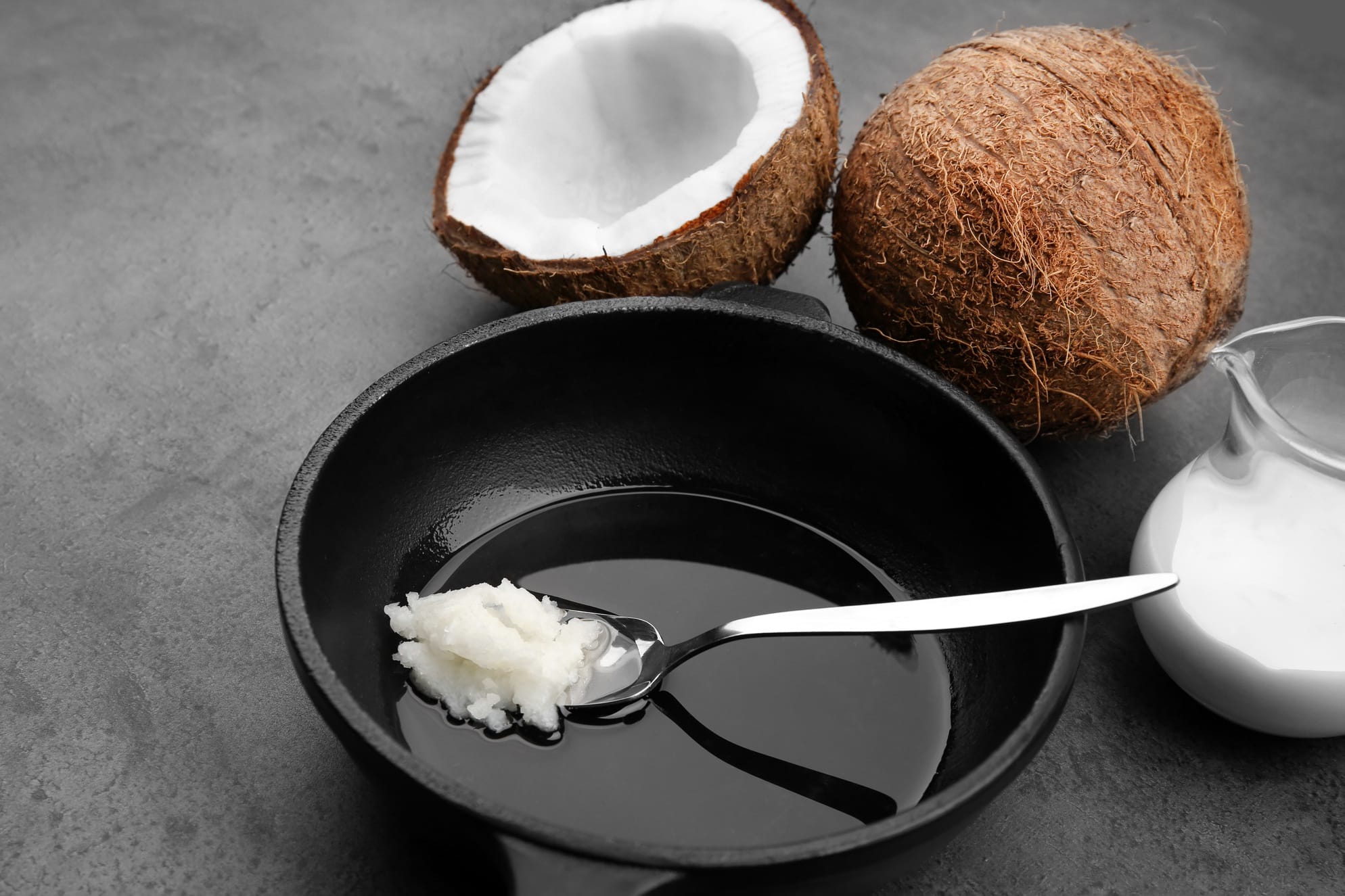 Mantequilla de coco vs. Aceite de coco: Enfrentamiento de SPICEography