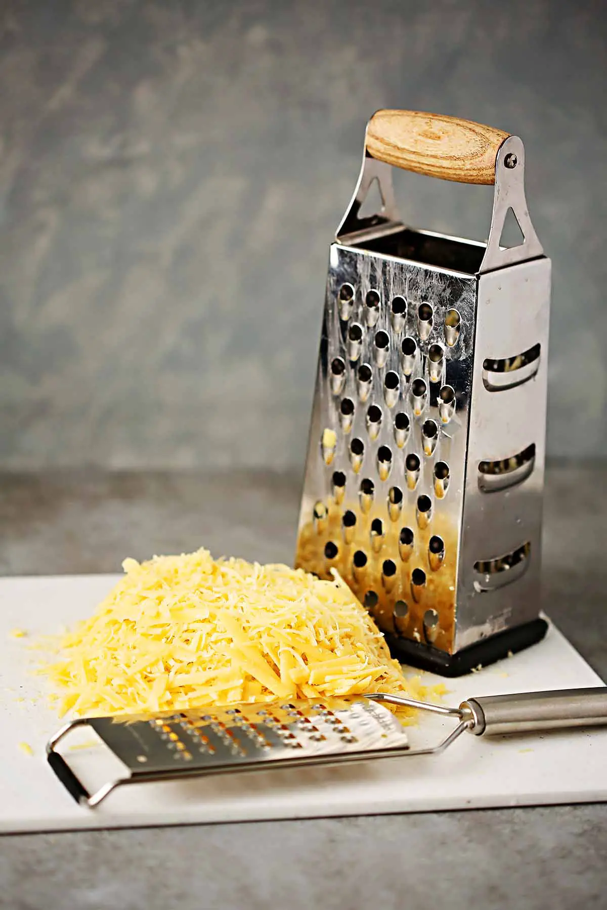 Cómo rallar queso sin rallador