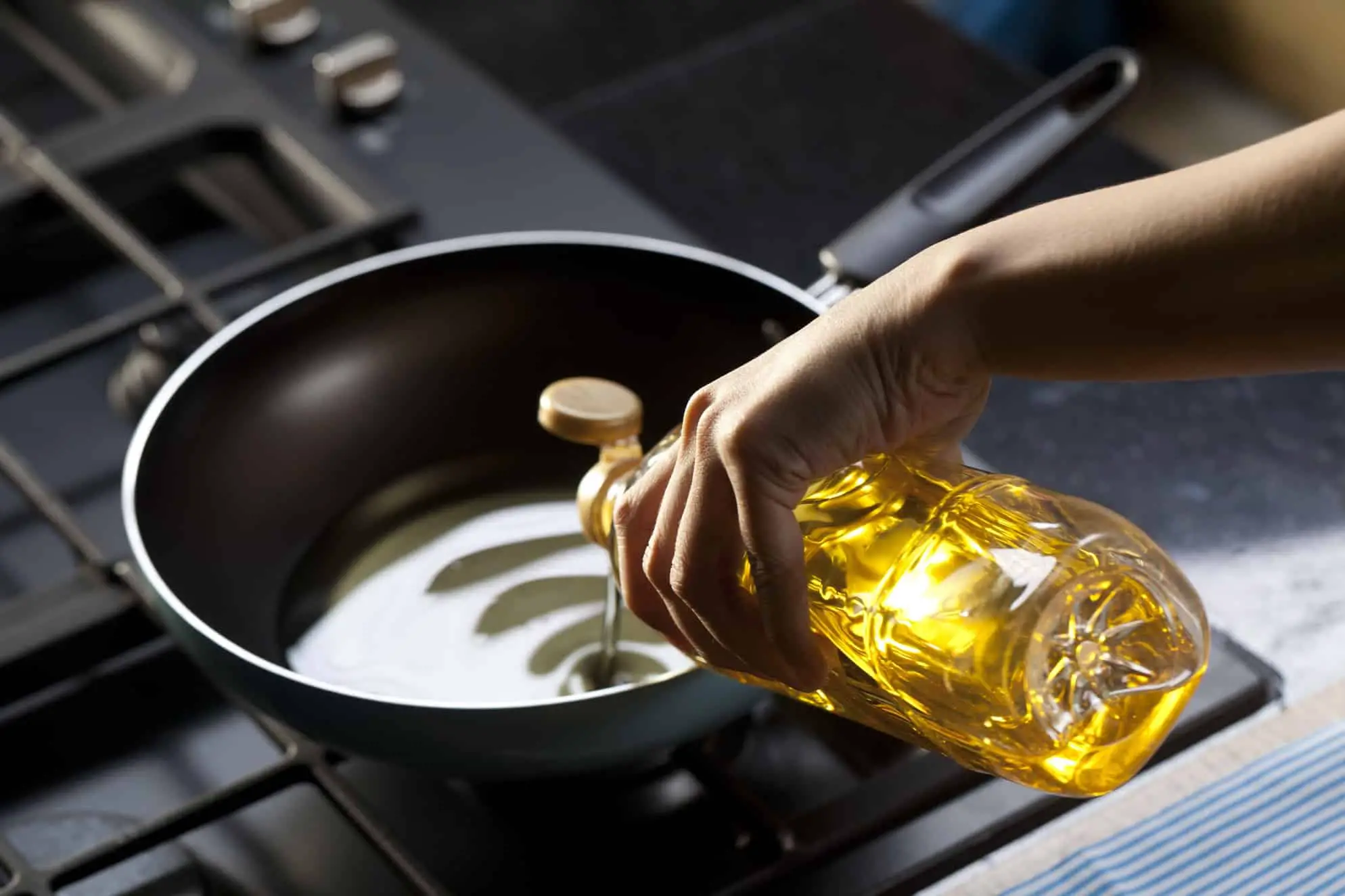 Cocinar con aceite vegetal: lo que se debe y lo que no se debe hacer