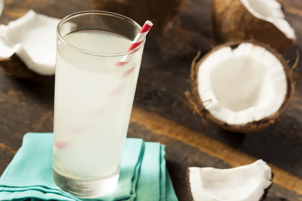 7 cosas para sustituir el agua de coco