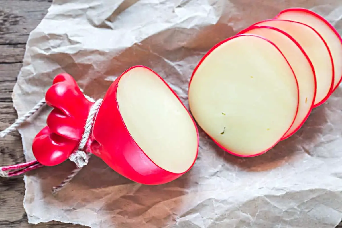 El mejor sustituto del queso Provolone (12 ingredientes que debes probar)