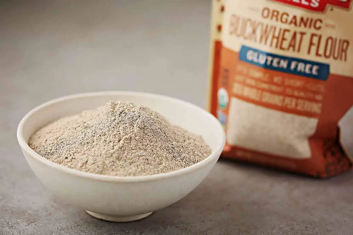 Sustituto superior de la harina de trigo sarraceno (10 mejores opciones)