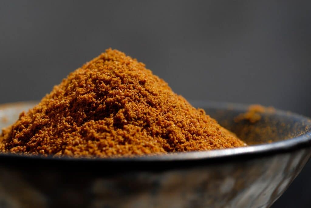 Vindaloo vs. Polvo de curry de Madrás: ¿cómo se comparan?
