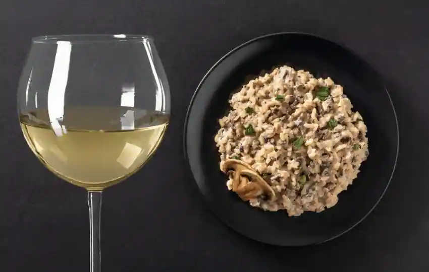 15 mejores sustitutos del vino blanco en el risotto |pruébalo rápido|