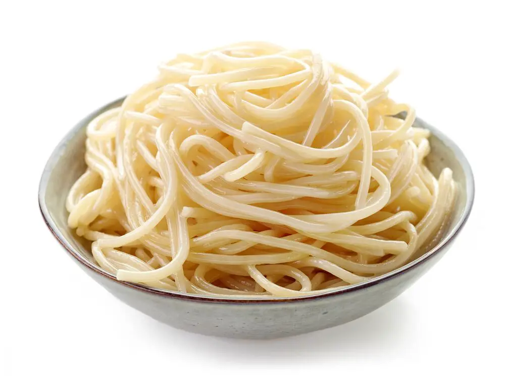 ¿Cuánto duran los espaguetis y las albóndigas en la nevera?