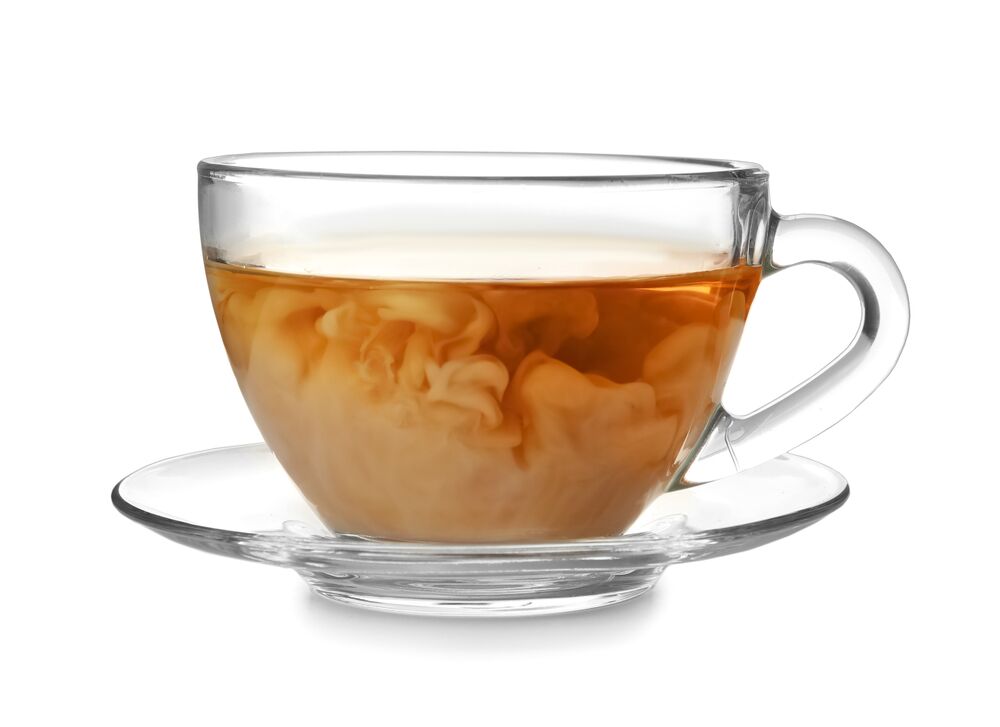 ¿A qué sabe el té con leche de almendras?