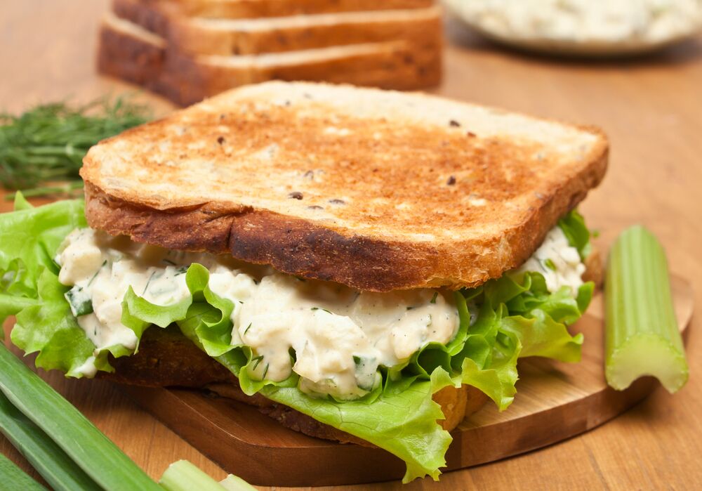 ¿Qué pasa con los sándwiches de ensalada de huevo? 14 recomendaciones para probar