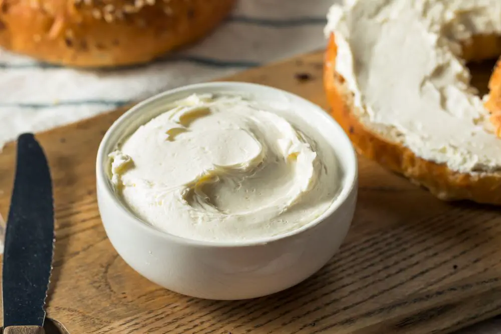 ¿Qué comer con queso crema? Aquí hay 17 cosas para probar