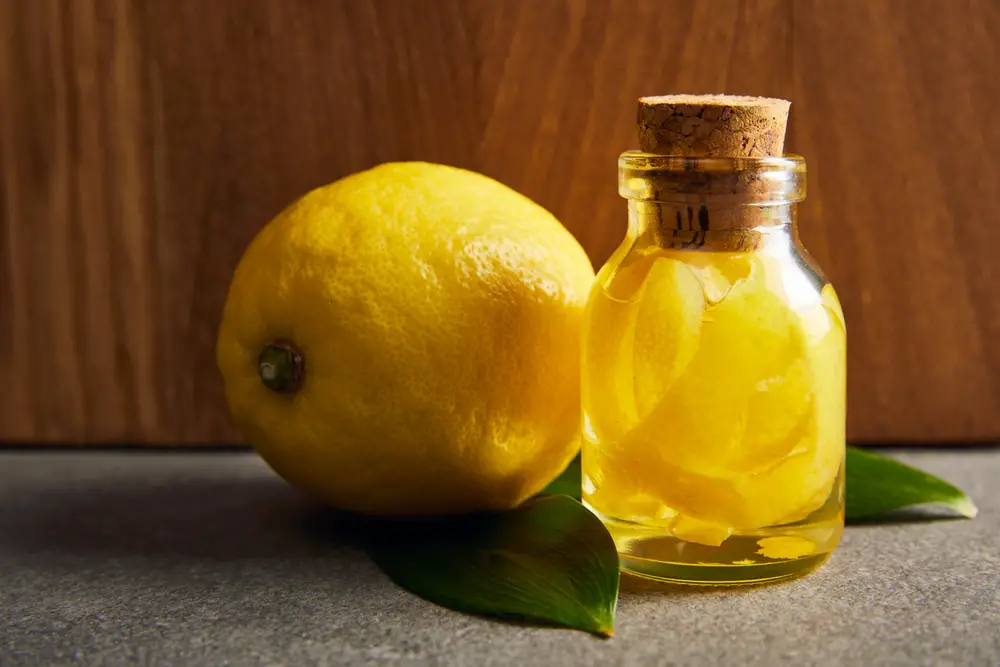 ¿Qué puedo sustituir por extracto de limón? Pruebe estas 8 cosas en su lugar