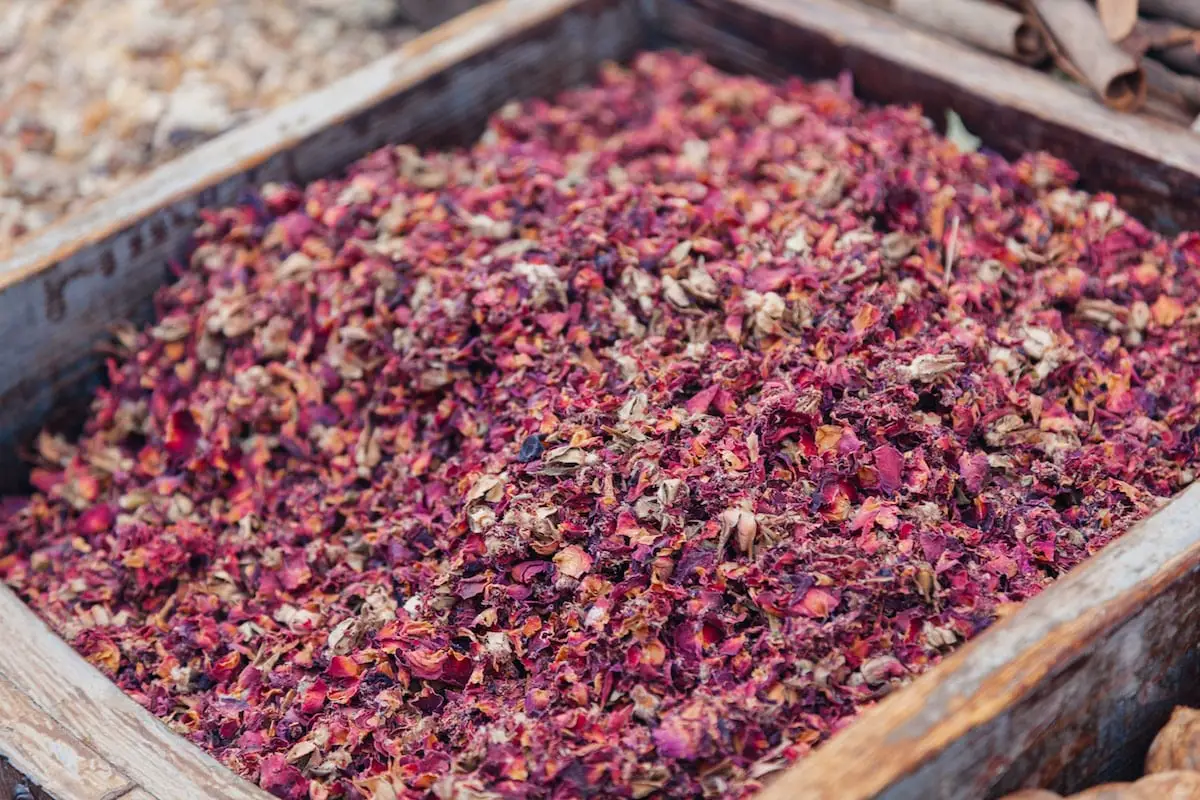Pétalos de rosa: una especia persa