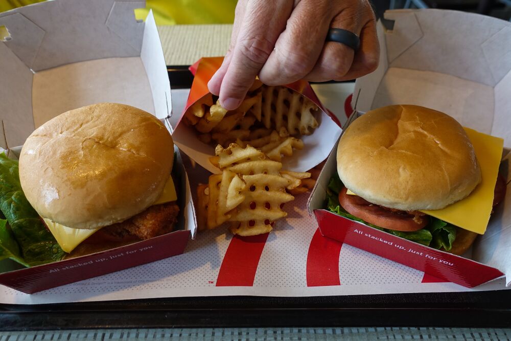 ¿Cuál es la mejor manera de recalentar un sándwich Chick-Fil-A?