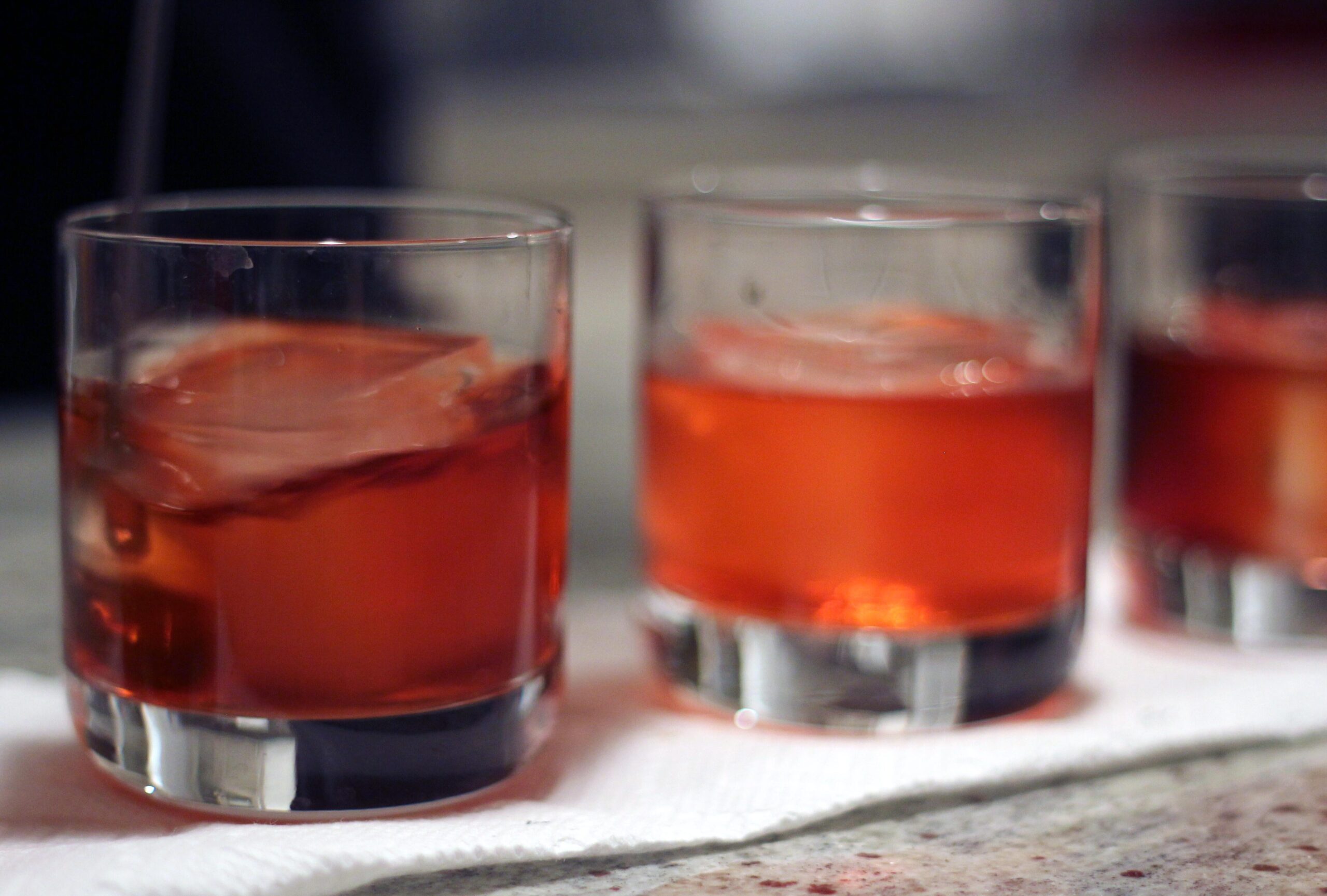 ¿Cuál es la mejor ginebra y vermú para un Negroni?