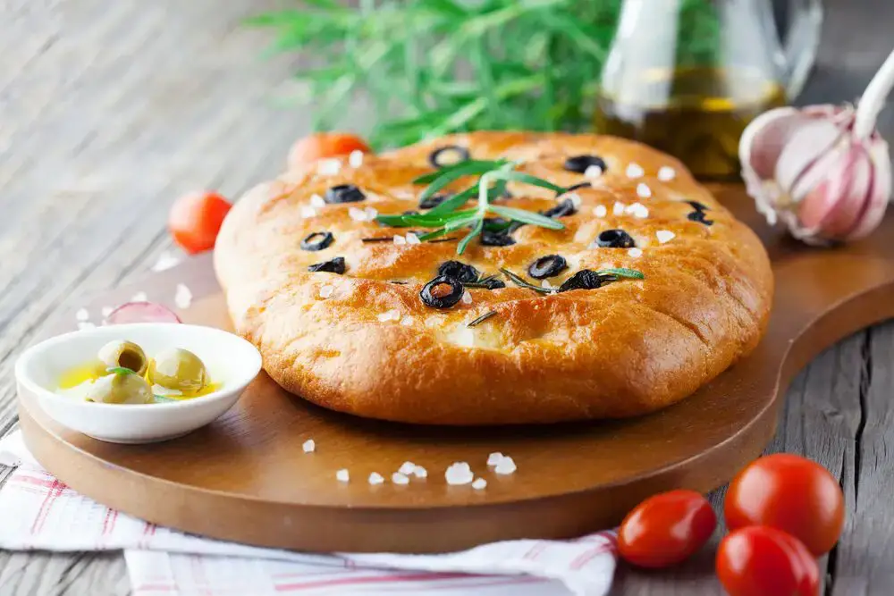 ¿Qué servir con focaccia? Aquí hay 10 recomendaciones para probar