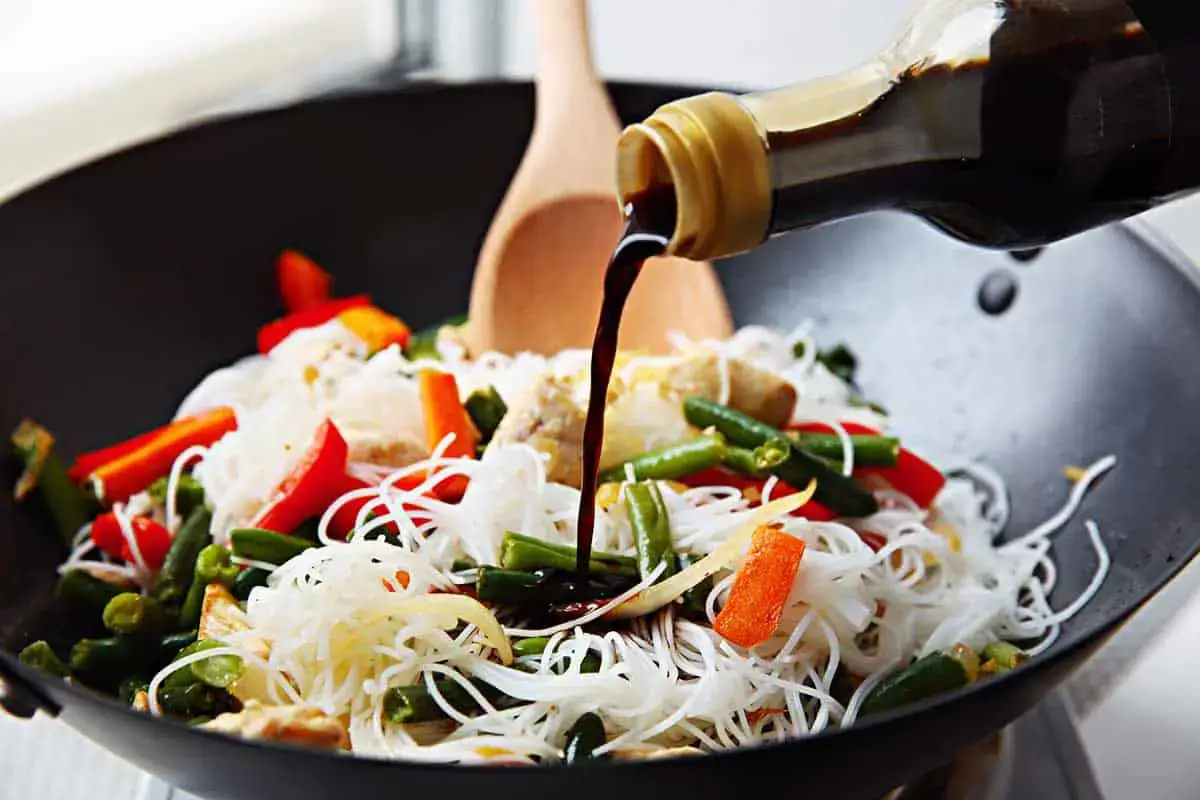 La mejor lista de sustitutos de la salsa de ostras (las 5 mejores opciones) – Flavorful Home