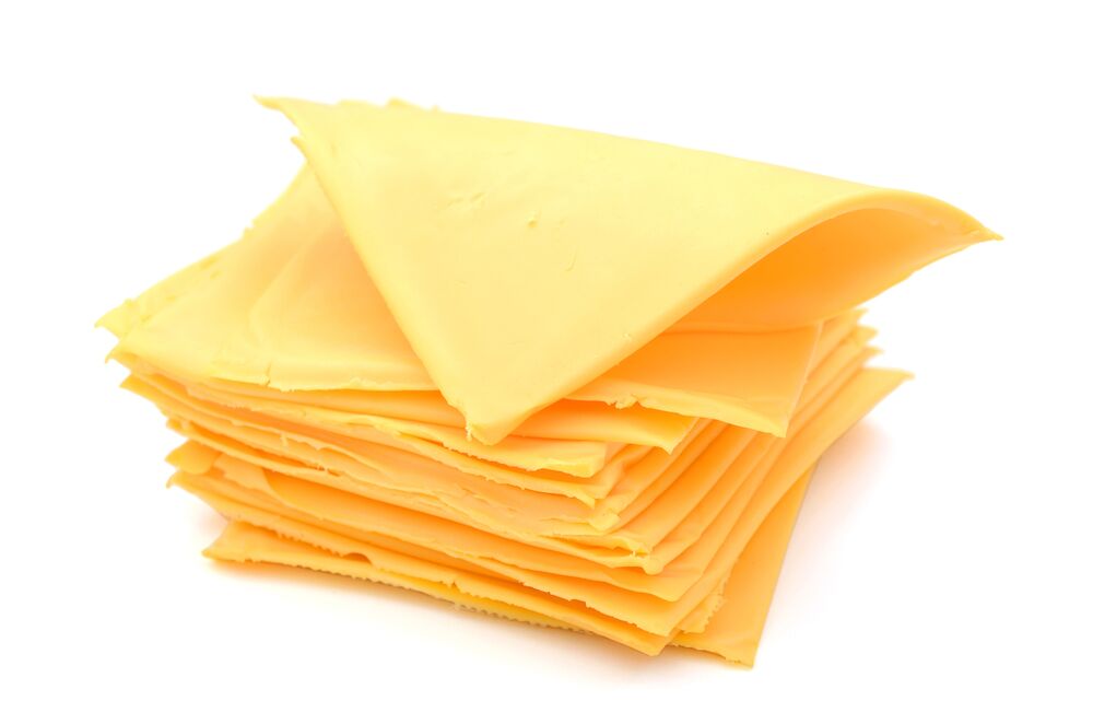 Los 12 mejores sustitutos del queso cheddar blanco para acompañar tus platos