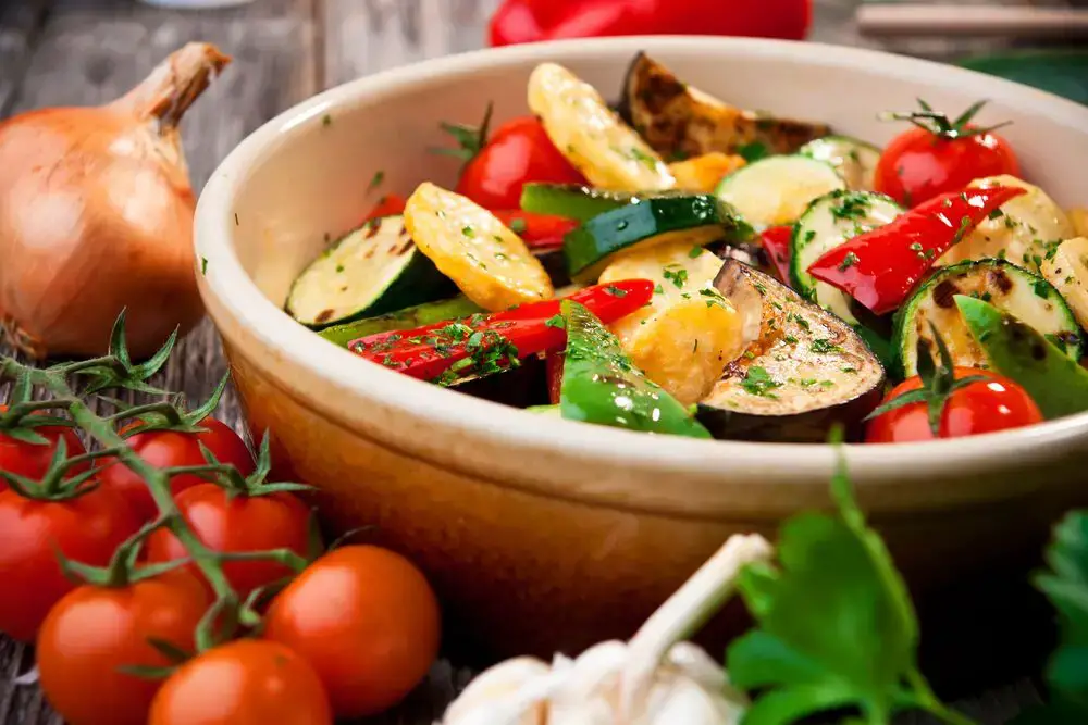 ¿Qué comer con ravioles? Recomendaciones de guarniciones y más