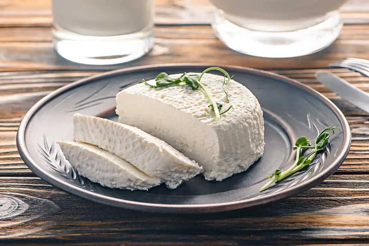 Las 10 mejores opciones de sustitutos del queso fresco