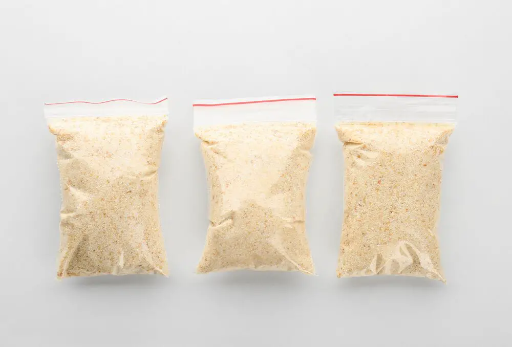 ¿Se pueden calentar en el microondas las bolsas Ziploc? ¿Es seguro de usar o no?
