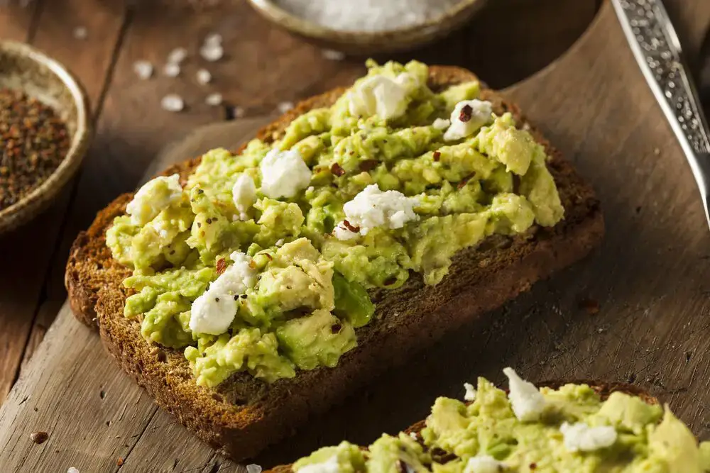 Cómo comer aguacate crudo en 26 formas deliciosas y sabrosas