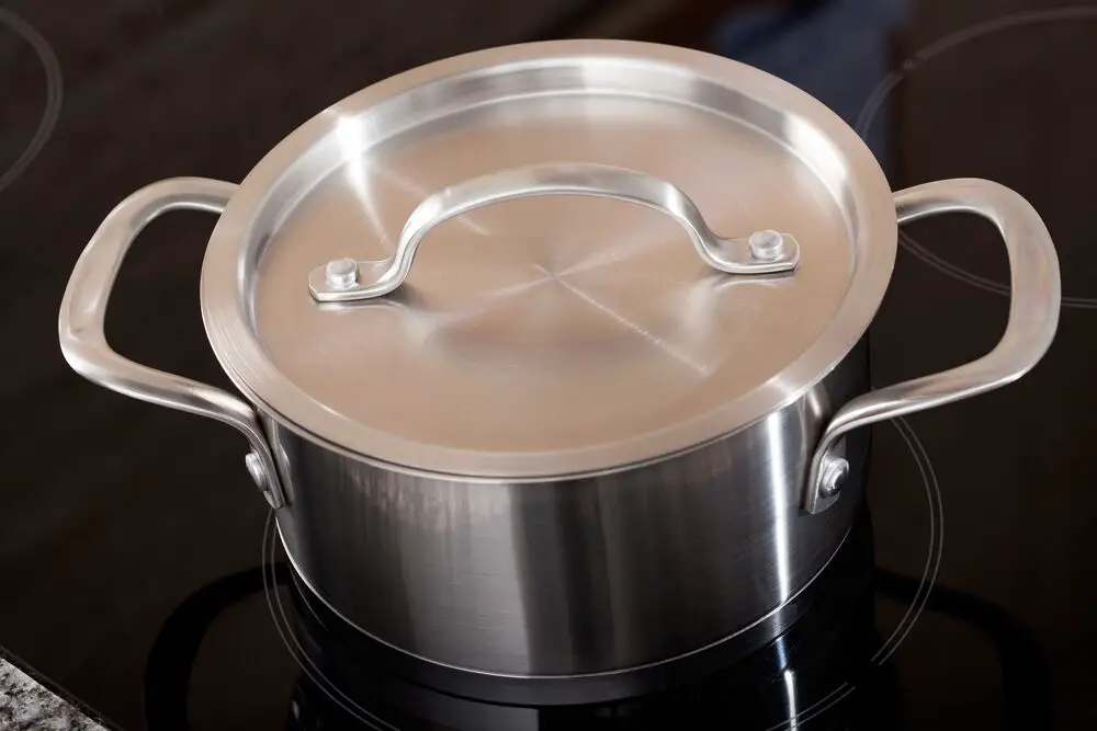 ¿Las ollas de aluminio son buenas para cocinar?
