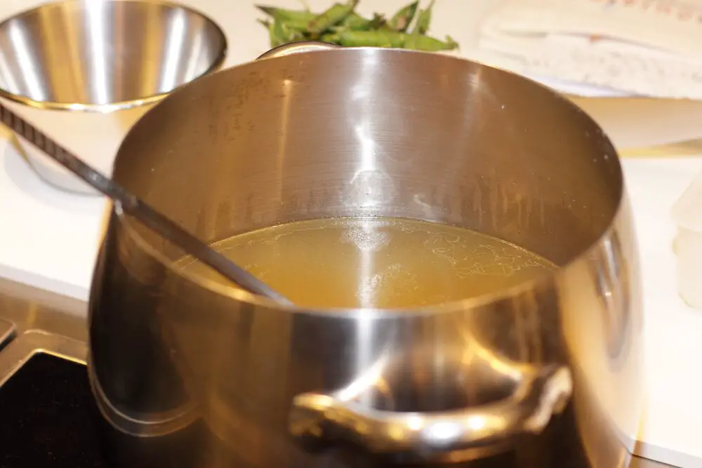 ¿Las ollas de aluminio son buenas para cocinar?