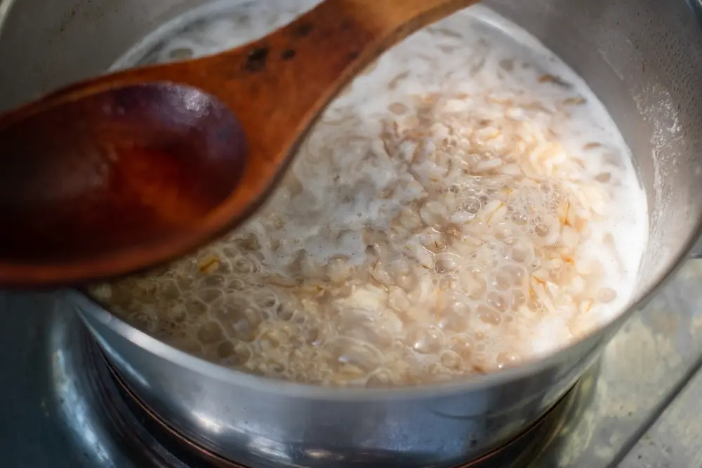 ¿Se puede recalentar la avena? – Comida fanática