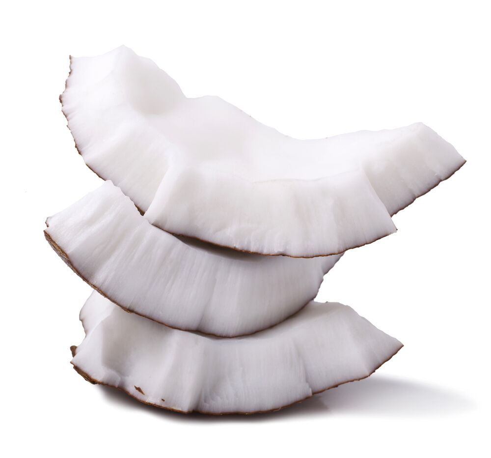 Cómo sacar un coco de su cáscara