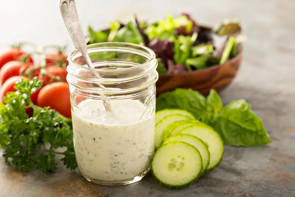 ¿Por cuánto tiempo es buena la ensalada de atún?