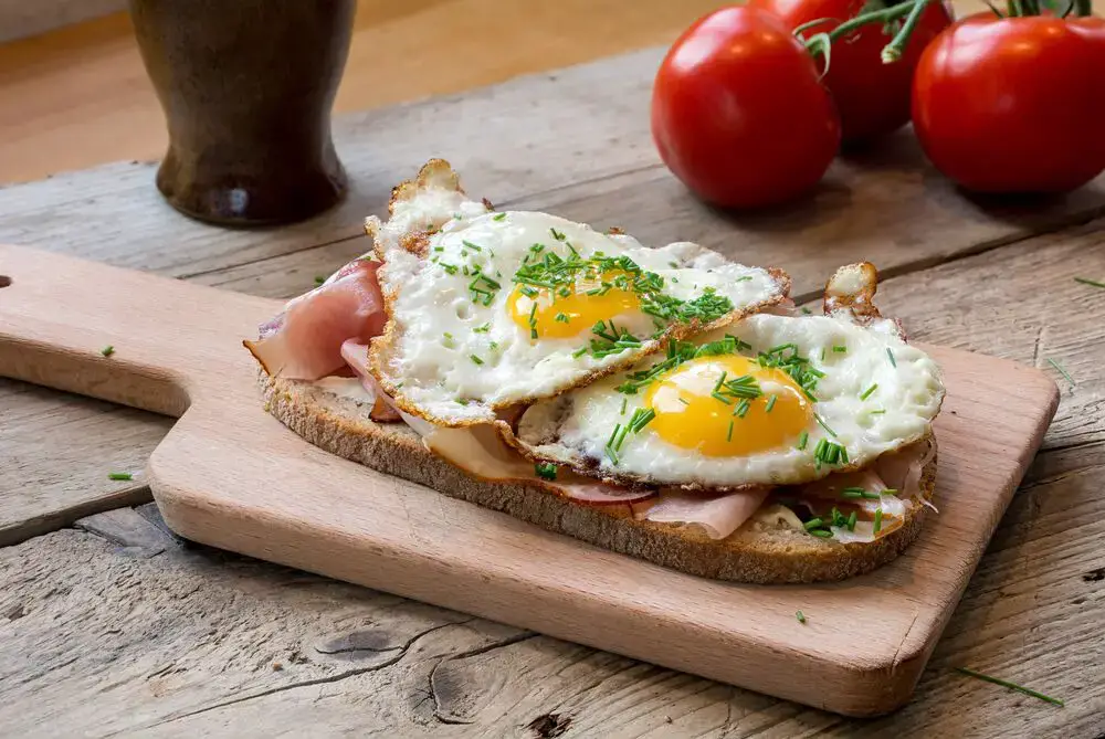 ¿Se pueden congelar huevos fritos? ¿Es seguro? (Contestada)