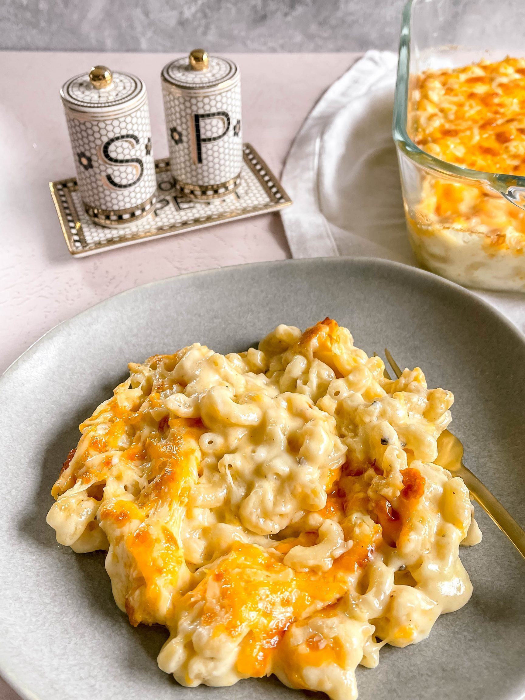 Macarrones con queso gruyere al horno estilo casero fáciles