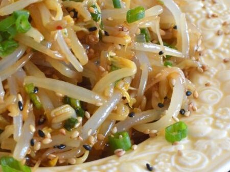 Ensalada De Brotes De Soja Y Sésamo