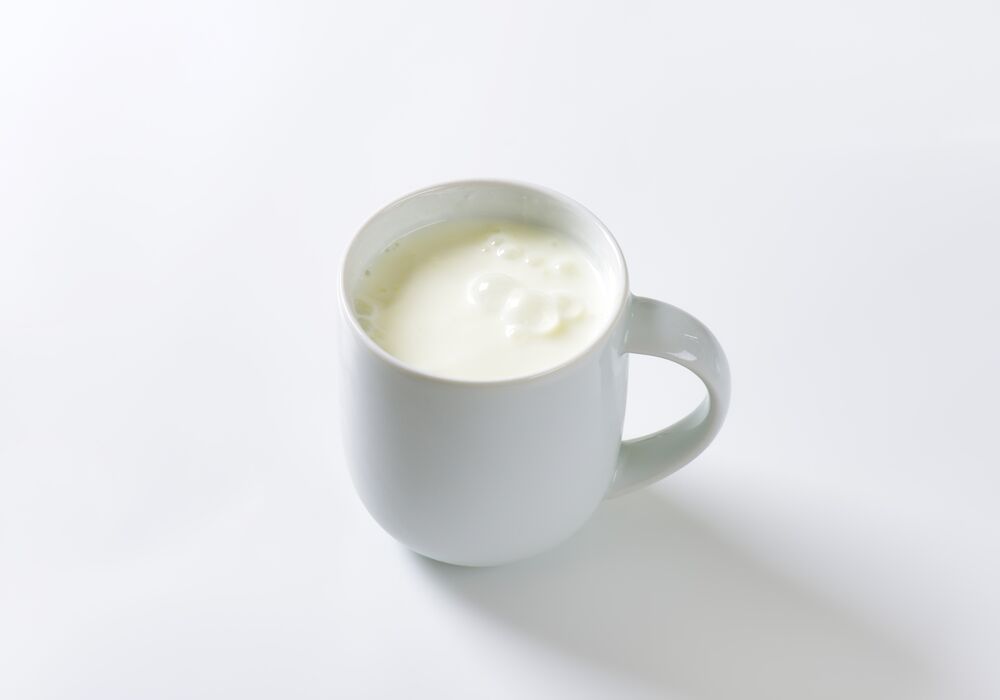 Crema agria vs suero de leche: ¿cuáles son las diferencias?