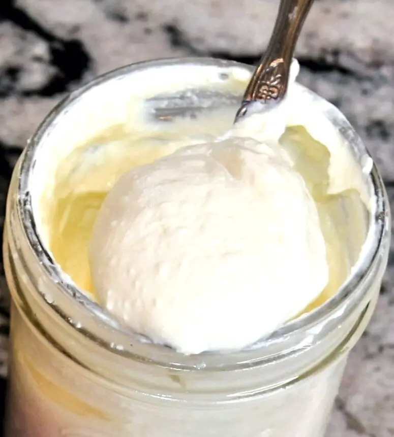 Cómo hacer una Crème Fraiche (crema fermentada)