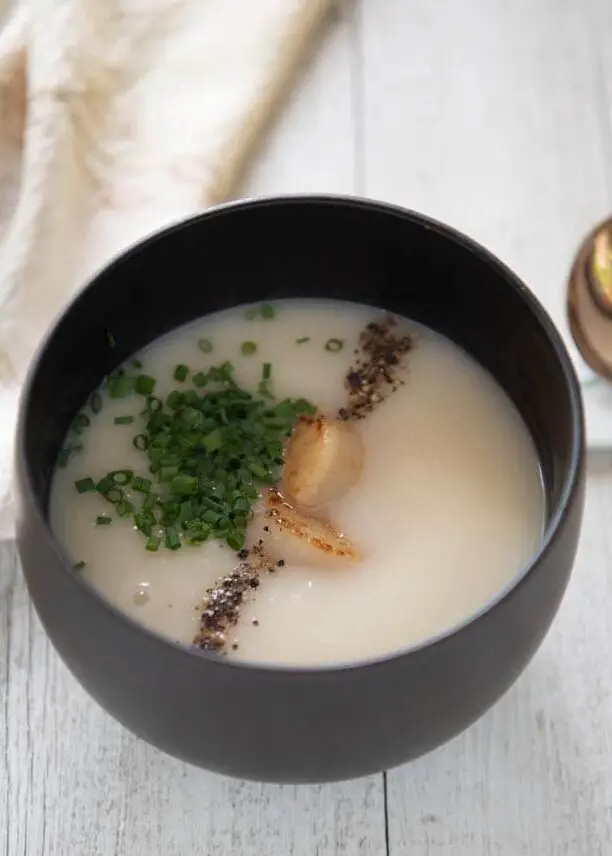 Sopa de nabo al estilo japonés (Nabo Surinagashi) - RecipeTin Japón