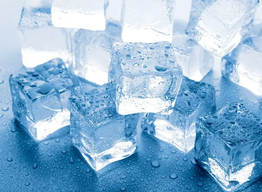 ¿Cuánto tiempo se tarda en congelar el hielo?